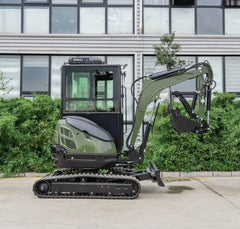 TYPHON TERROR XXV Diesel Mini Excavator 2.7 Ton, 25.1 hp Kubota D1105 Retractable Tracks, AC Cabin